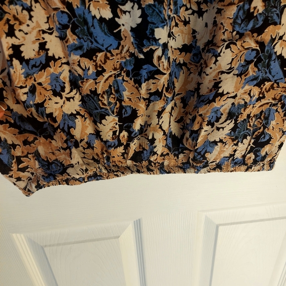 NWOT Kaffe top - Picture 3 of 5